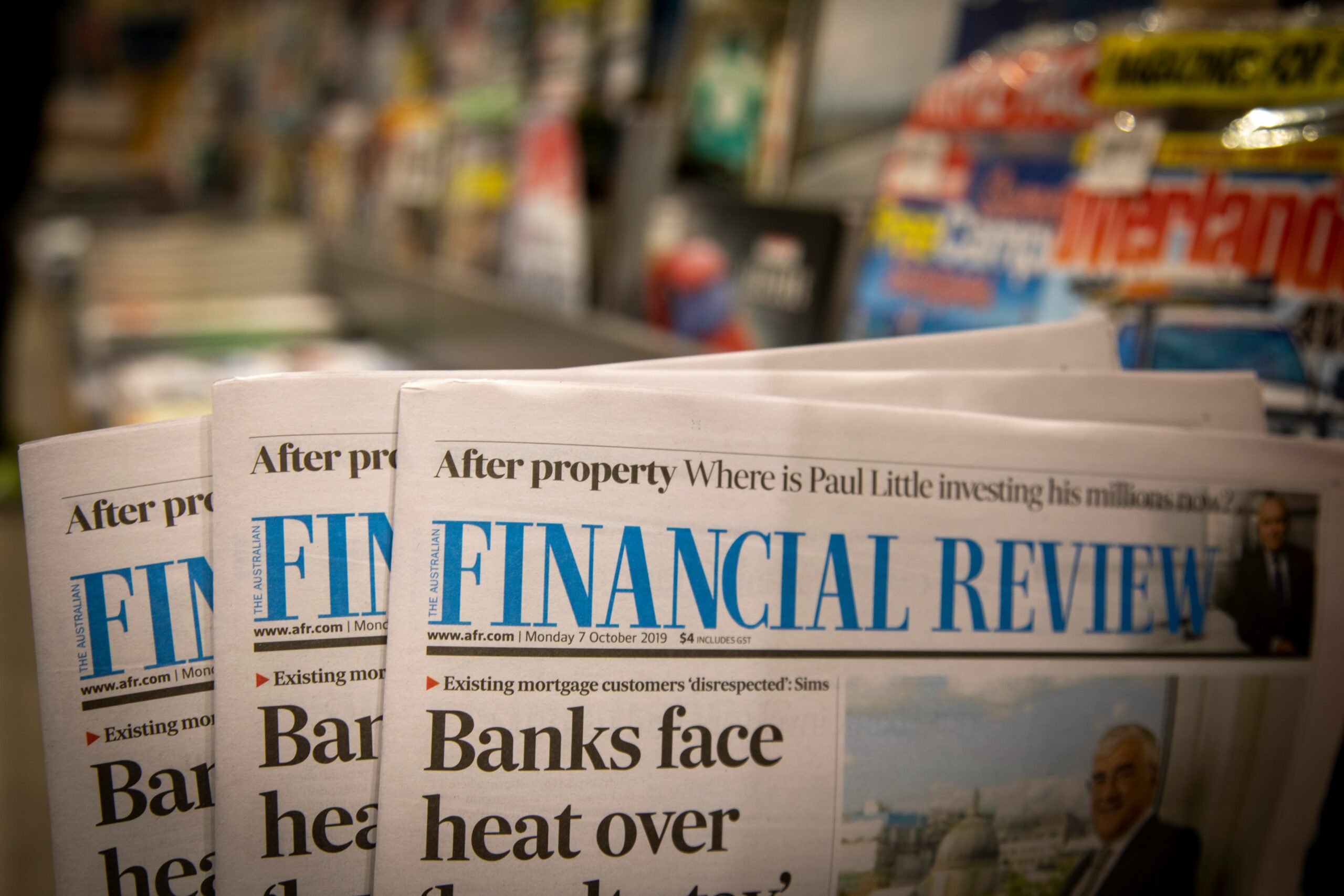 The Quiet Wealth Playbook: How People Really Build Financial Stability (Without Flashy Moves)