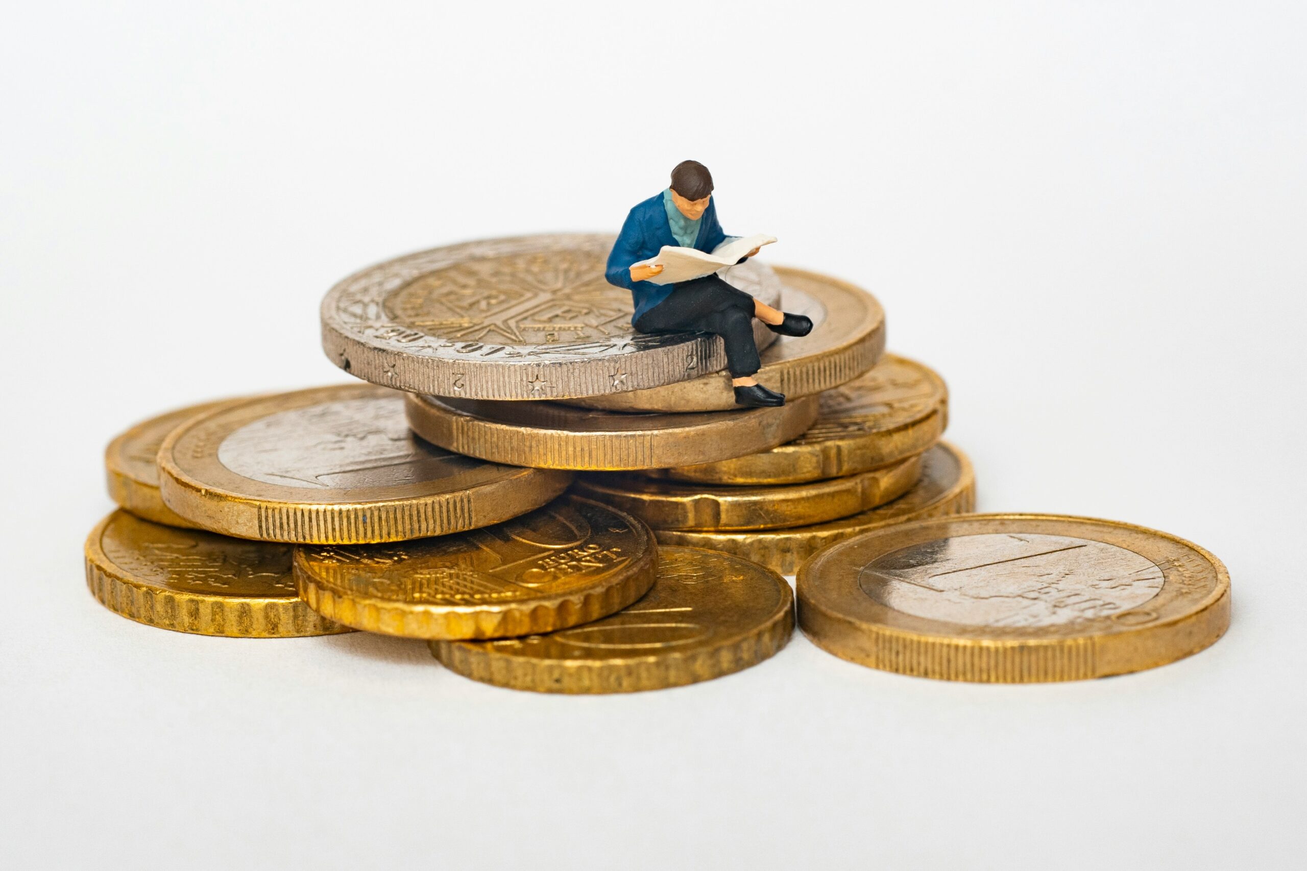 Building Wealth Without Watching the Market Daily